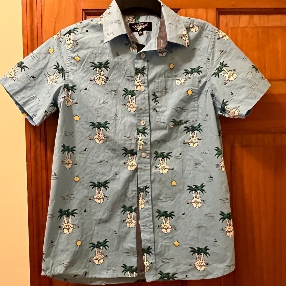 Eighty eight brand button down boys shirt. Size small